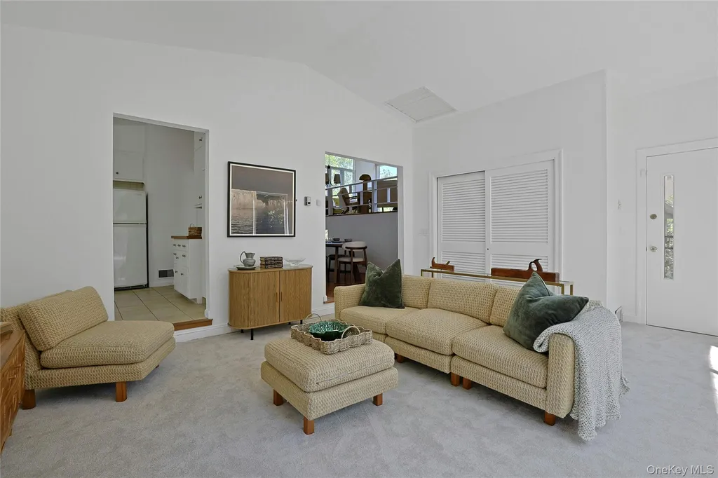 107 Larchdale Avenue Nyack NY 10960