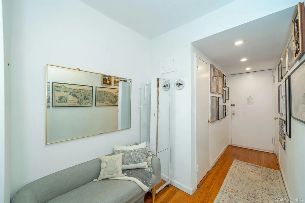 3185 Crescent Street Astoria NY 11106