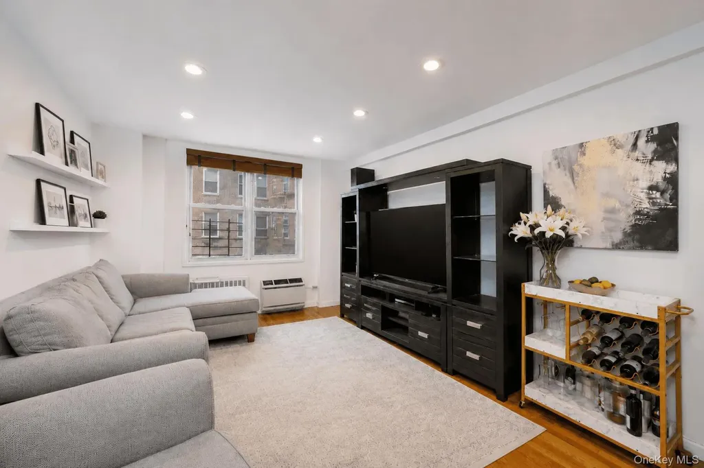 3185 Crescent Street Astoria NY 11106