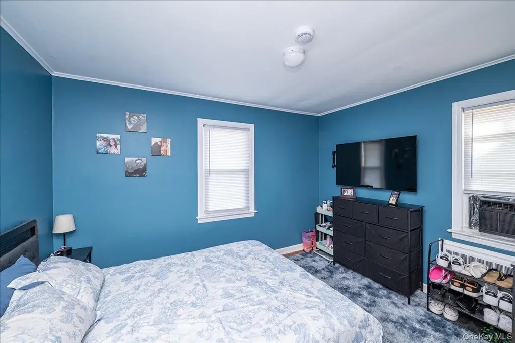 148 Saxton Street Patchogue NY 11772