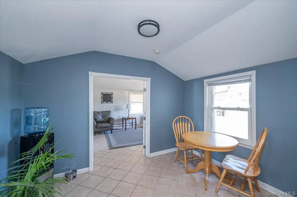 148 Saxton Street Patchogue NY 11772
