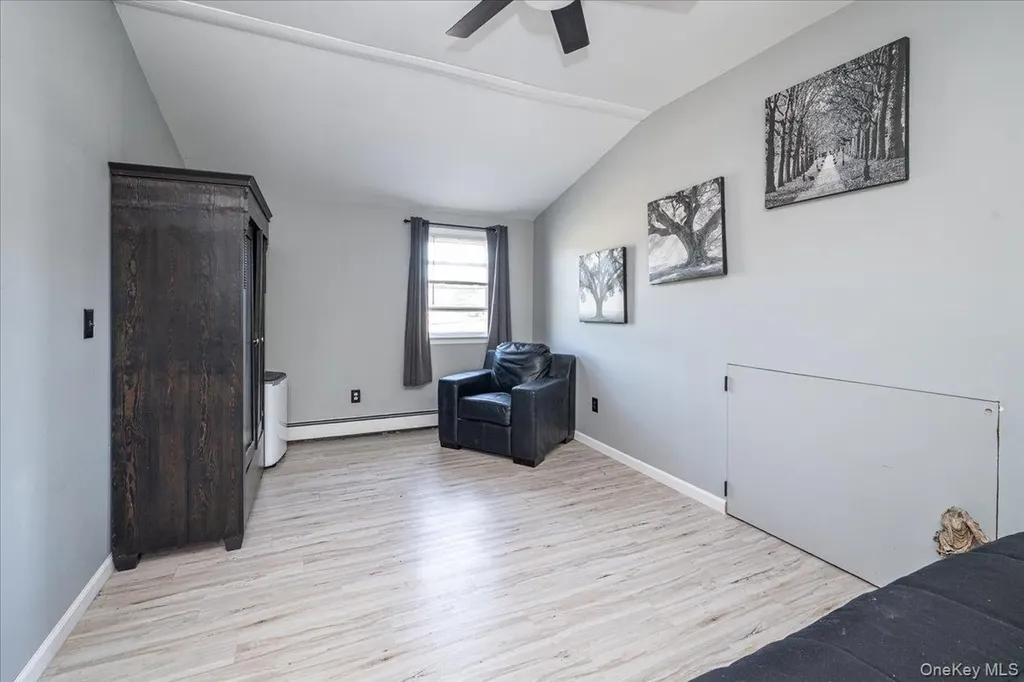 148 Saxton Street Patchogue NY 11772