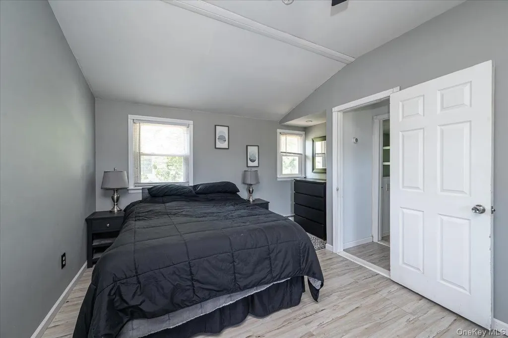 148 Saxton Street Patchogue NY 11772