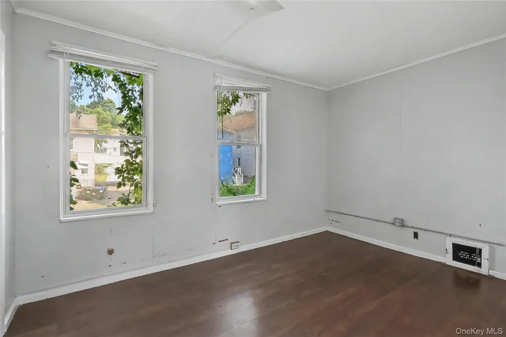 39 Spruce Street Poughkeepsie NY 12601