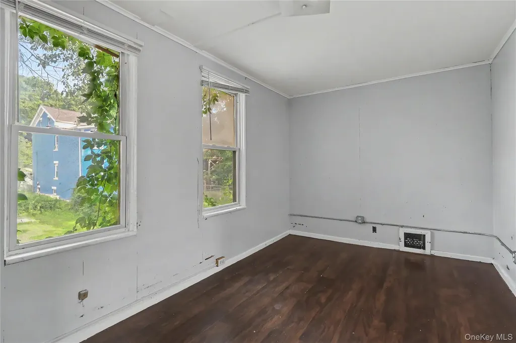 39 Spruce Street Poughkeepsie NY 12601