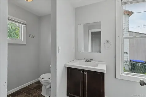 39 Spruce Street Poughkeepsie NY 12601