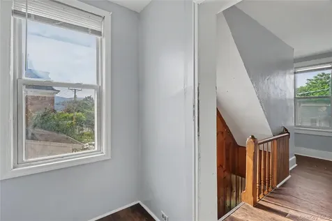 39 Spruce Street Poughkeepsie NY 12601