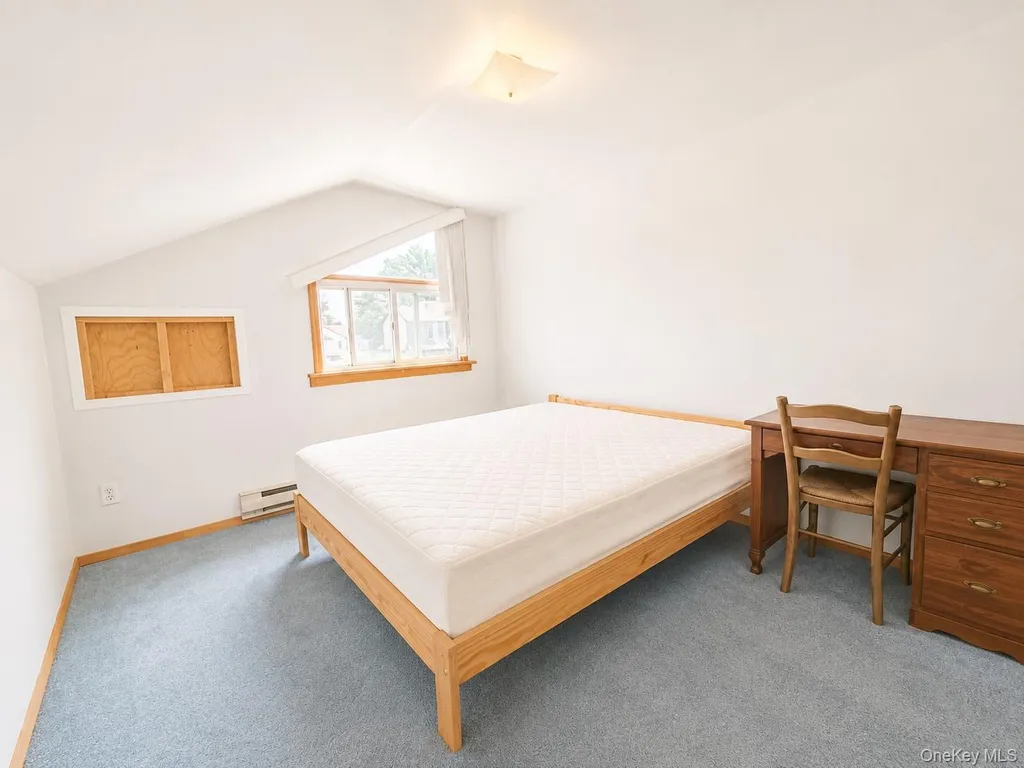8018 217th Queens Village NY 11427