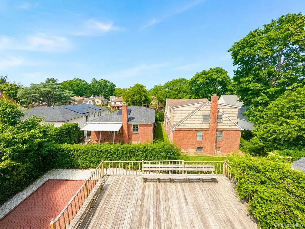 8018 217th Queens Village NY 11427