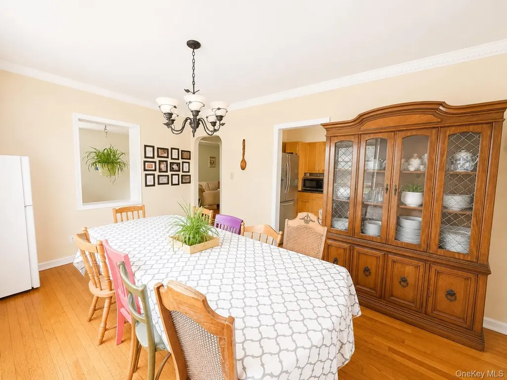 8018 217th Queens Village NY 11427