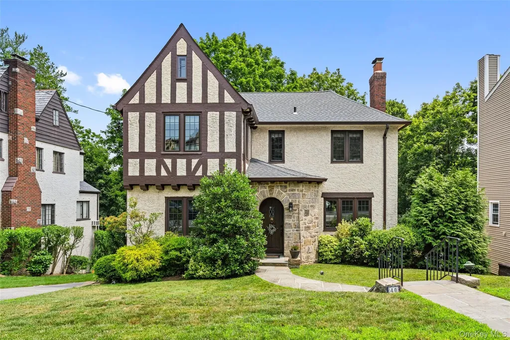 40 Parkview Drive Bronxville NY 10708