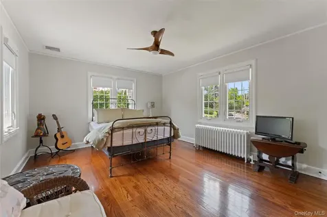 40 Parkview Drive Bronxville NY 10708