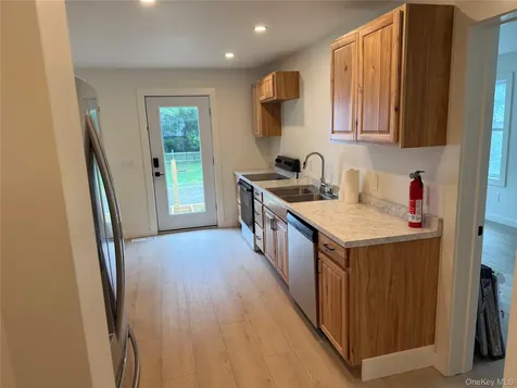 29 Thompson Street Red Hook NY 12571