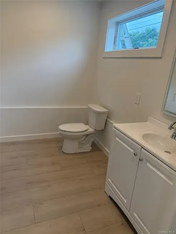 29 Thompson Street Red Hook NY 12571