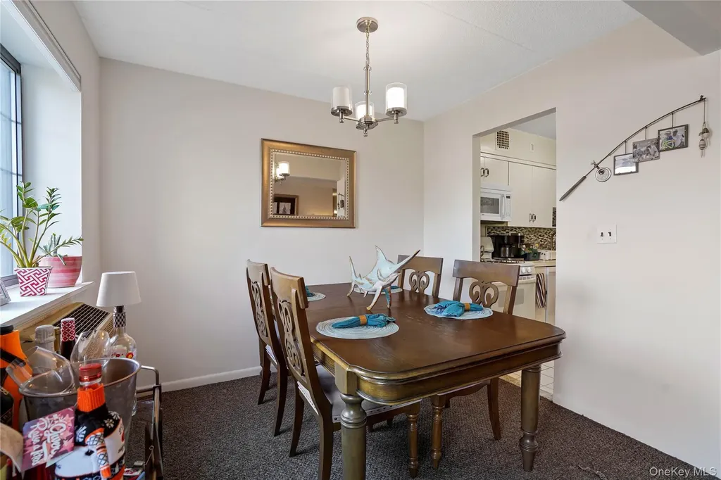 71-49 Metropolitan Avenue Middle Village NY 11379