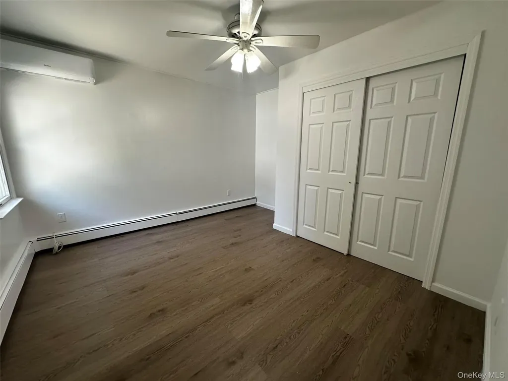 61 Friendly Road Hicksville NY 11801