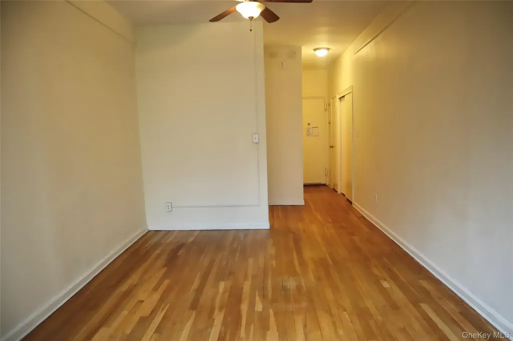 220 E 87th Street New York (manhattan) NY 10128