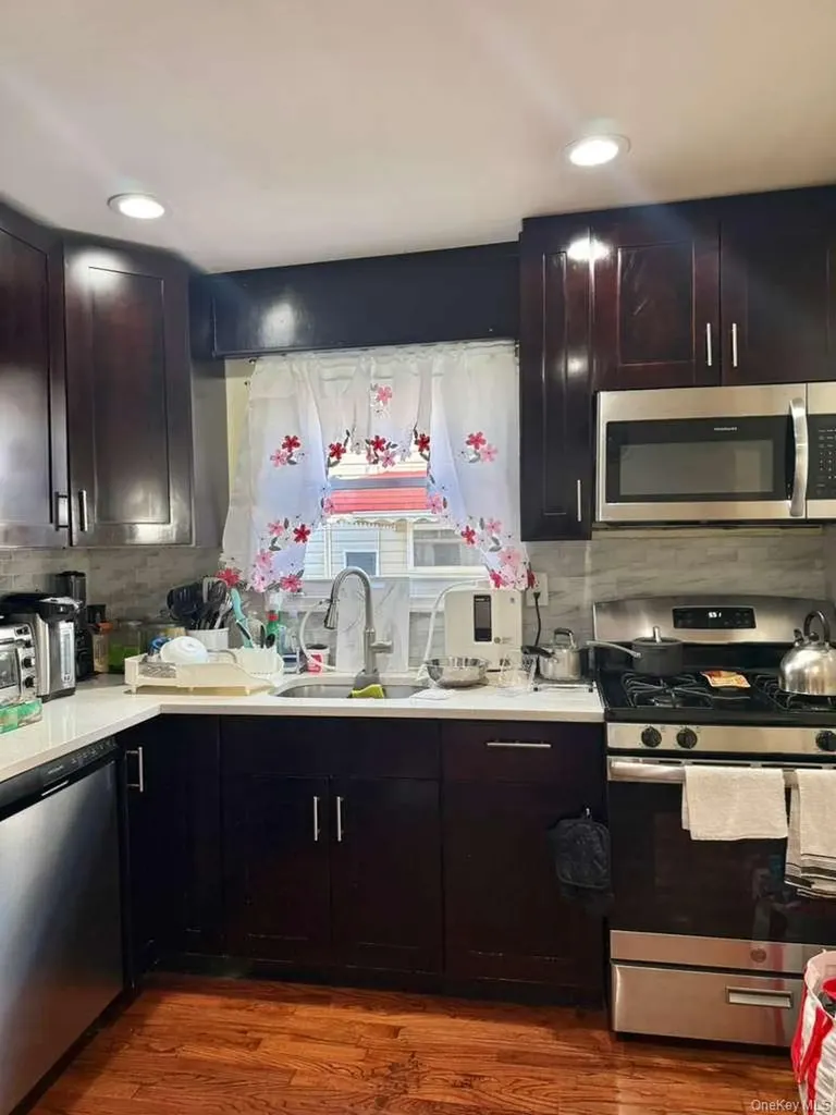14983 254th Street Rosedale NY 11422