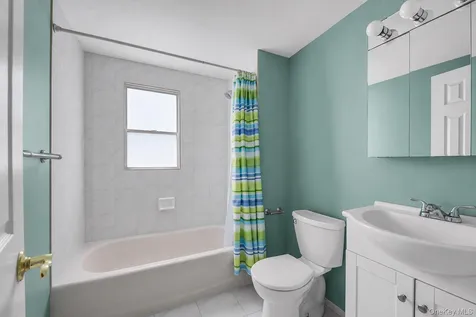63 Lincoln Boulevard Bethpage NY 11714