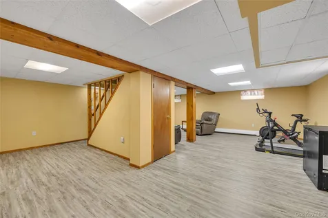 63 Lincoln Boulevard Bethpage NY 11714