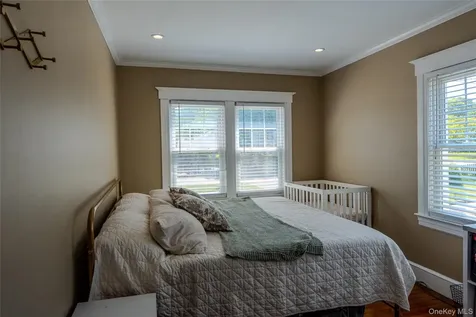 156 Fairview Avenue Bayport NY 11705