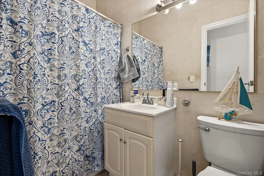 79-27 67th Drive Middle Village NY 11379