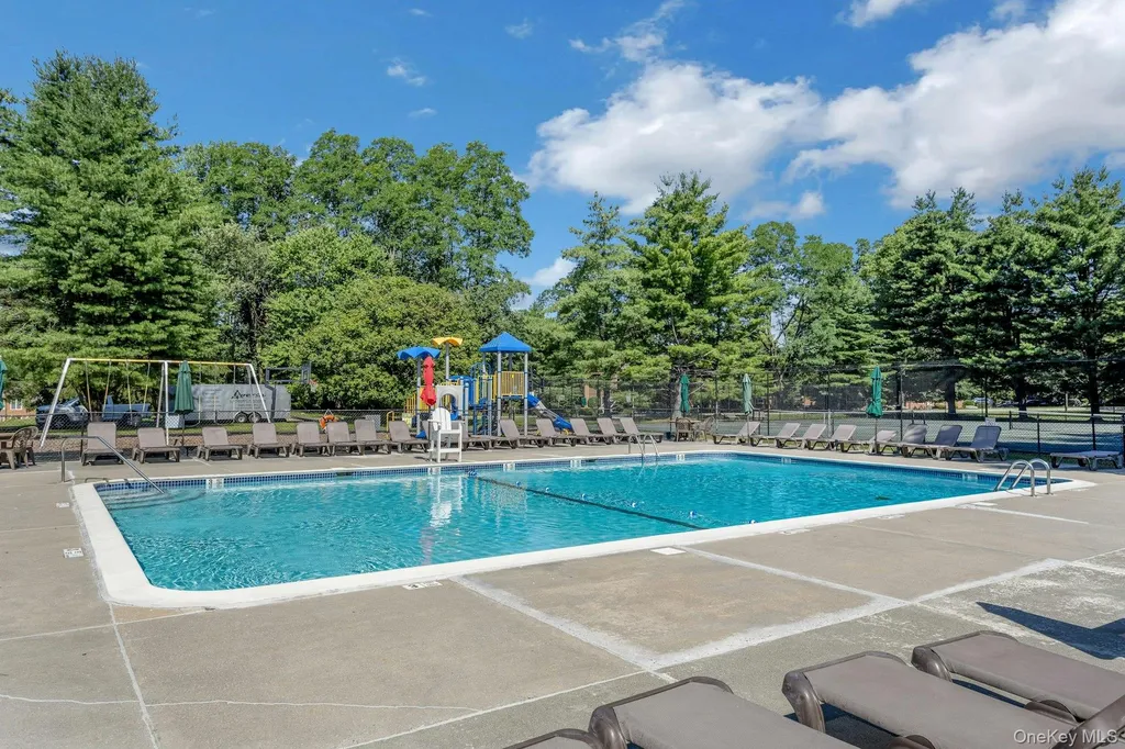 114 Ridgeview Lane Yorktown Heights NY 10598