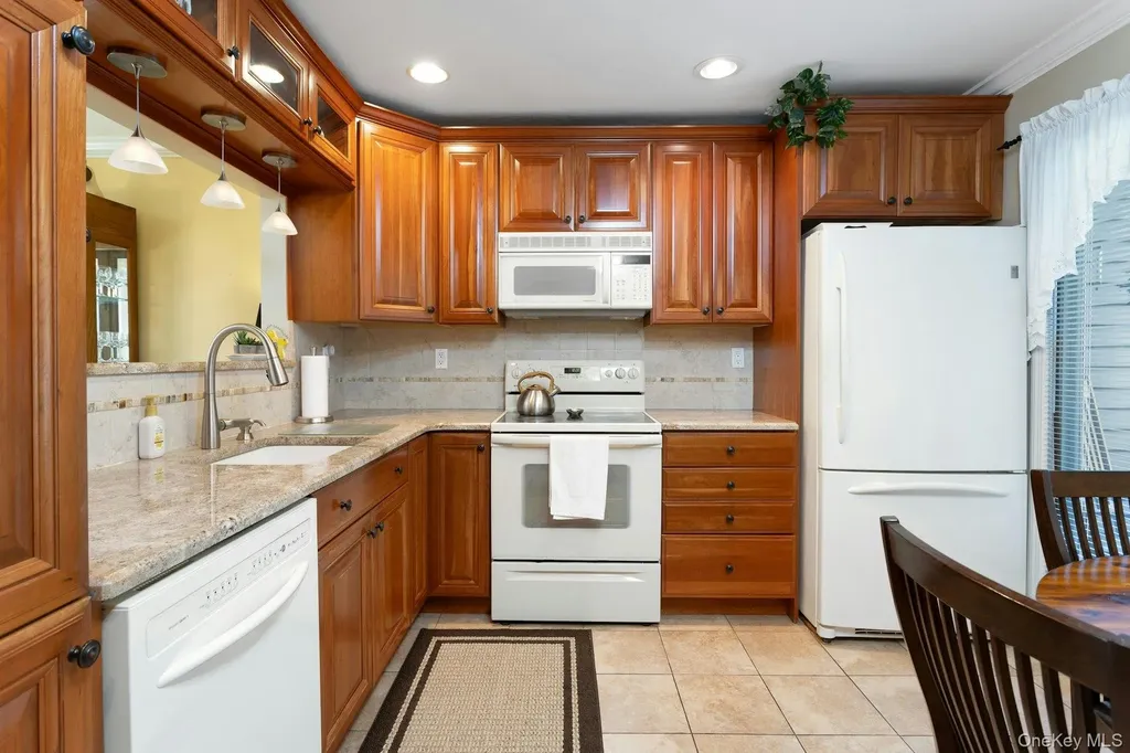 114 Ridgeview Lane Yorktown Heights NY 10598