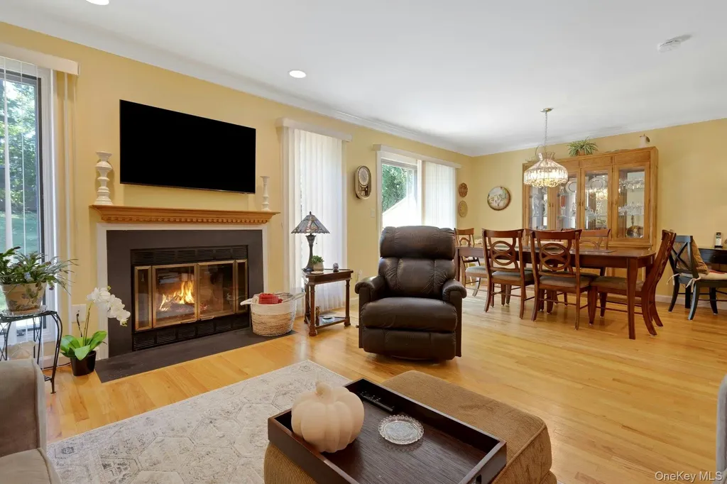 114 Ridgeview Lane Yorktown Heights NY 10598