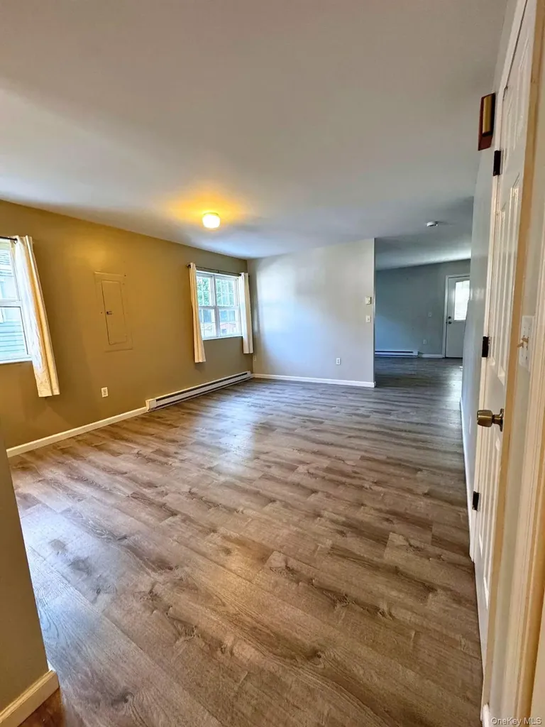 33 Fowler Avenue Carmel NY 10512