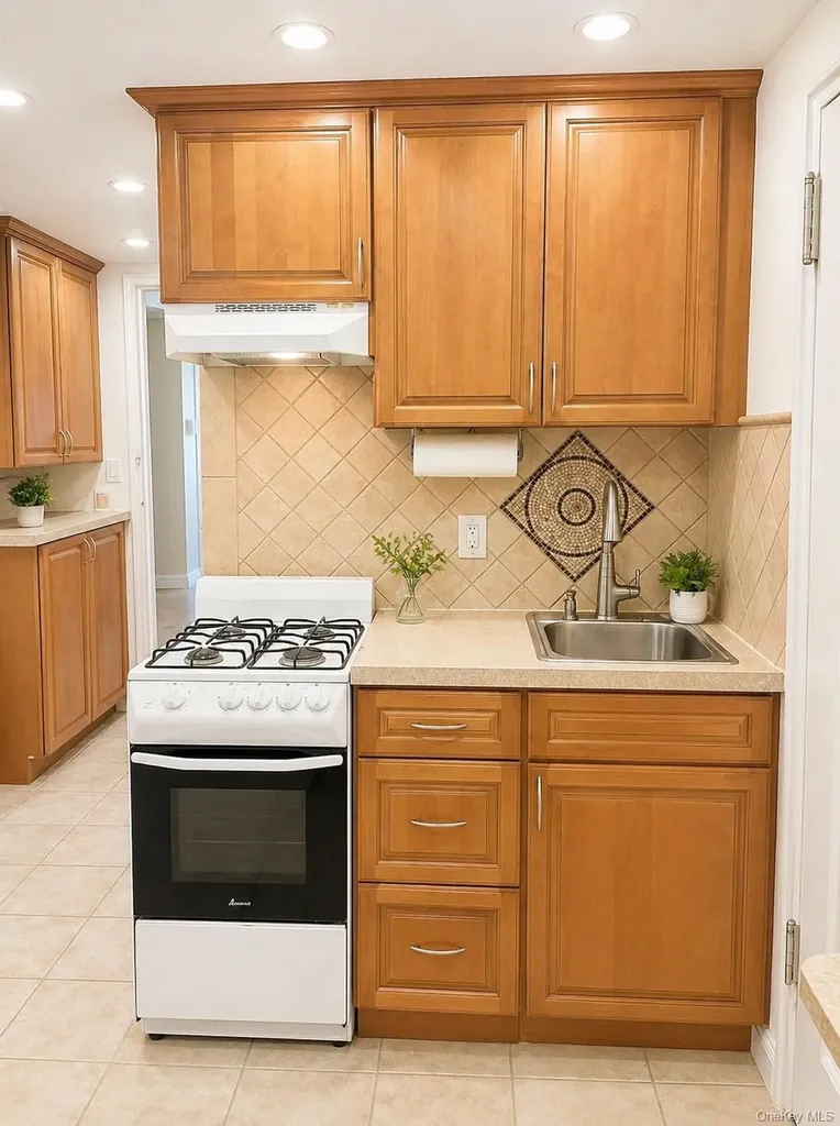 3224 Lafayette Avenue Bronx NY 10465