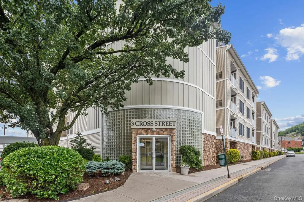 3 Cross Street Suffern NY 10901