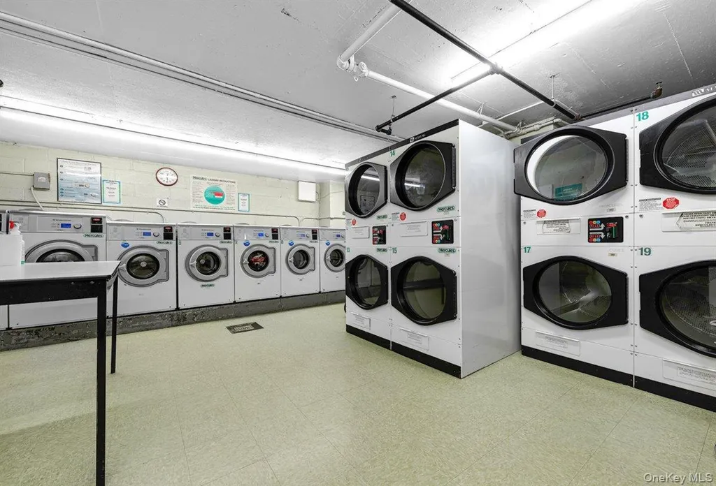 118-18 Union Turnpike Kew Gardens NY 11415