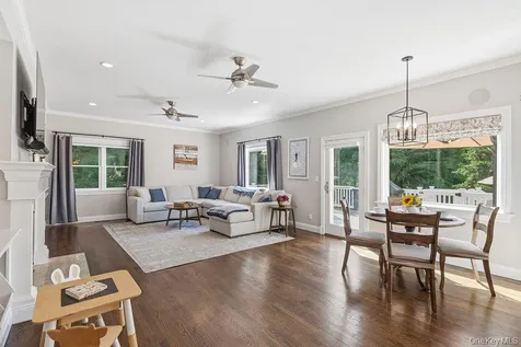 55 Harris Road Katonah NY 10536