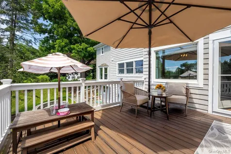 55 Harris Road Katonah NY 10536