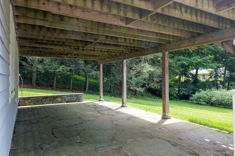 55 Harris Road Katonah NY 10536