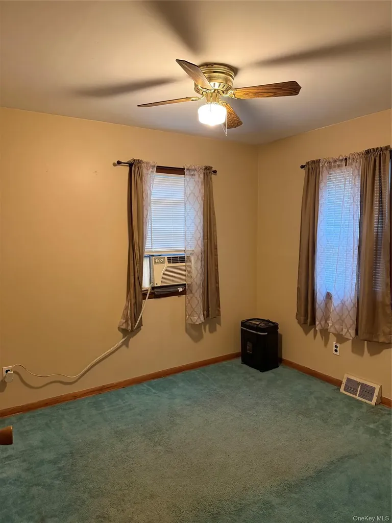 12 Heck Road Garnerville NY 10923
