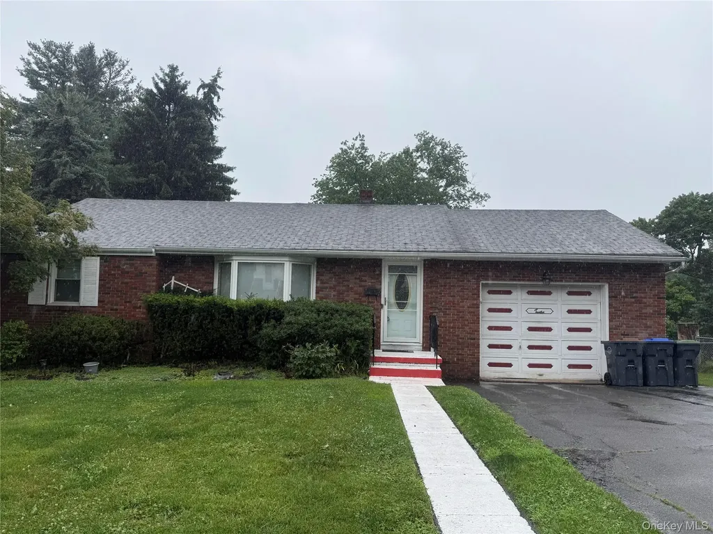 12 Heck Road Garnerville NY 10923