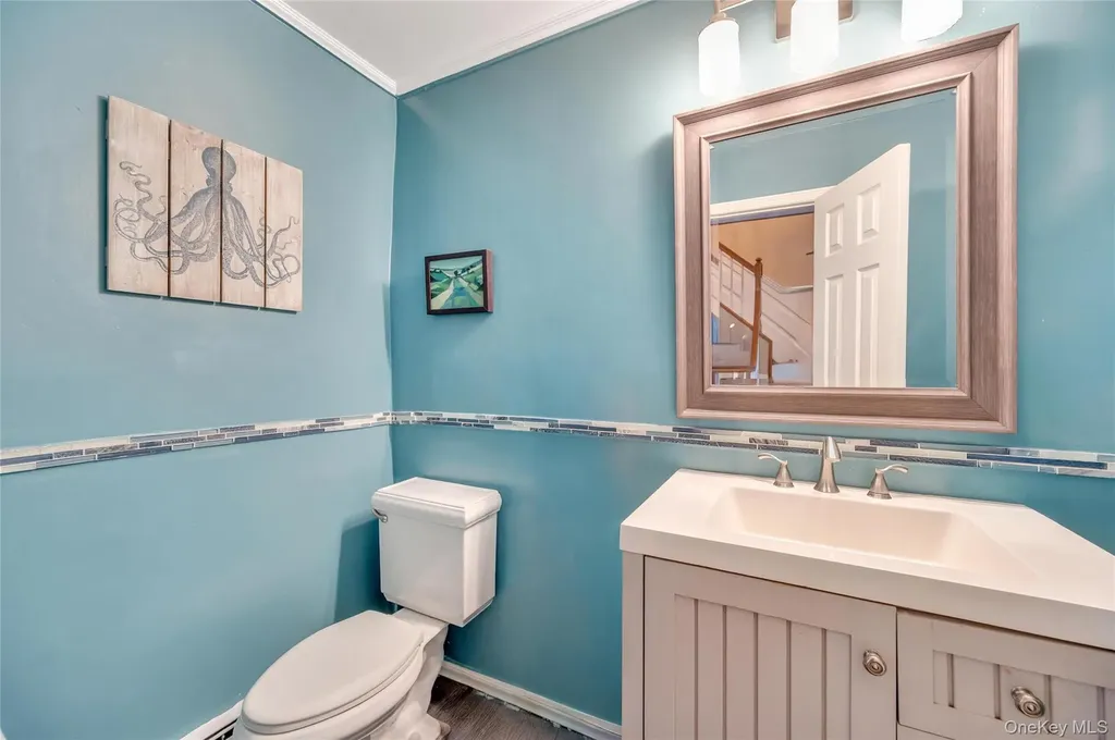 3 Spruce Circle Farmingville NY 11738