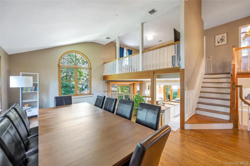 3 Spruce Circle Farmingville NY 11738