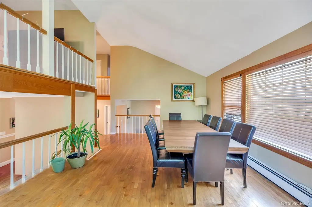 3 Spruce Circle Farmingville NY 11738
