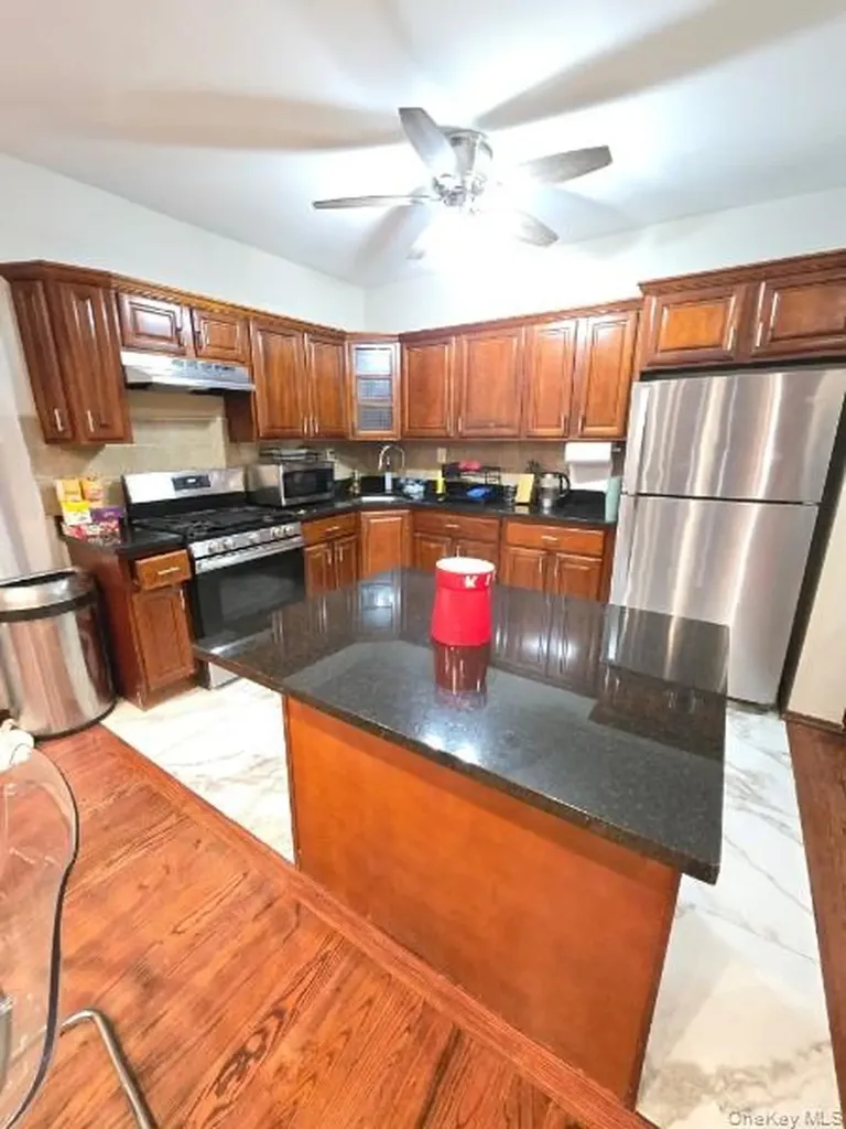 188-25 Mangin Avenue Saint Albans NY 11412