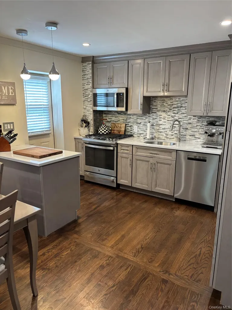 1183 California Road Eastchester NY 10709