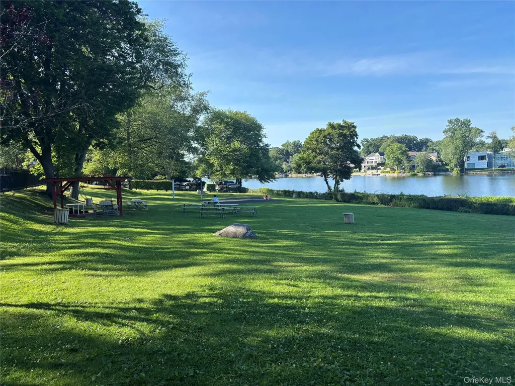 1183 California Road Eastchester NY 10709