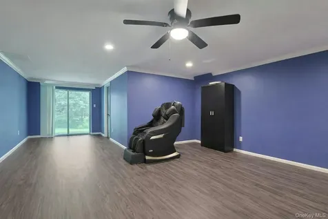 121 Coachlight Square Montrose NY 10548