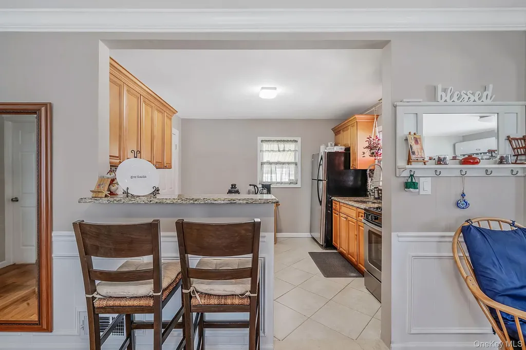 135 Clayton Street Central Islip NY 11722