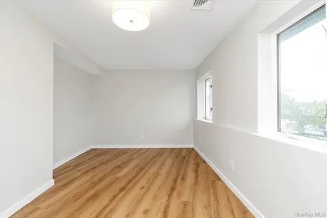 62 South Street Oyster Bay NY 11771