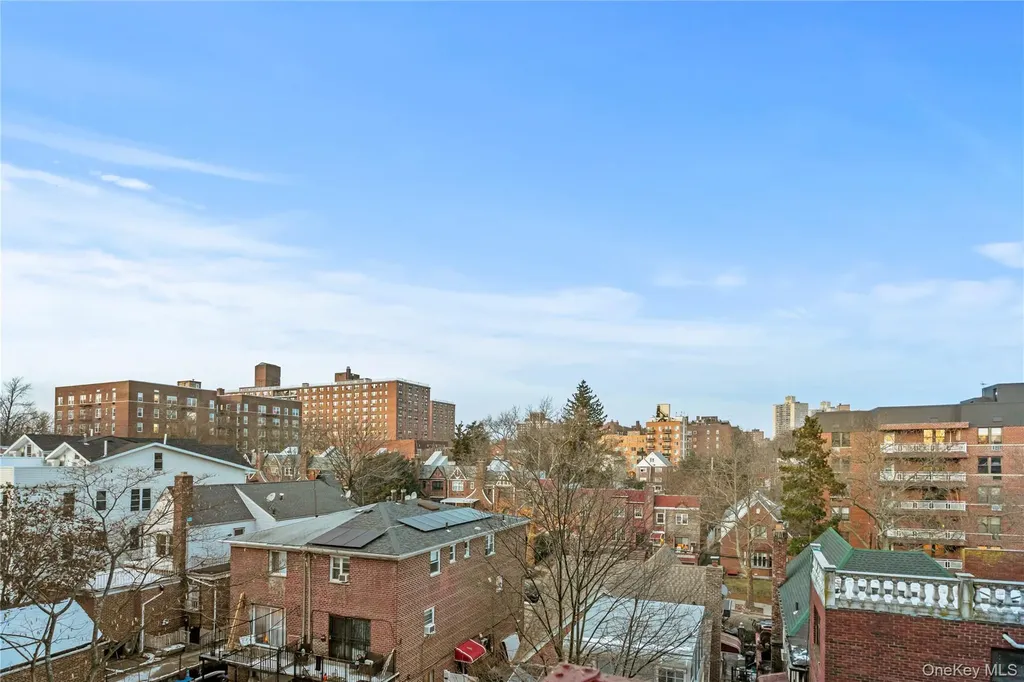 67-25 Clyde Street Forest Hills NY 11375