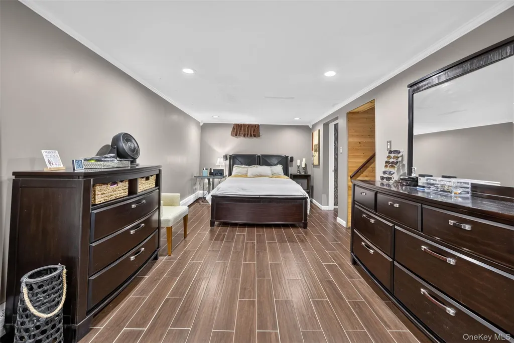 76 Surrey Road Chester NY 10918