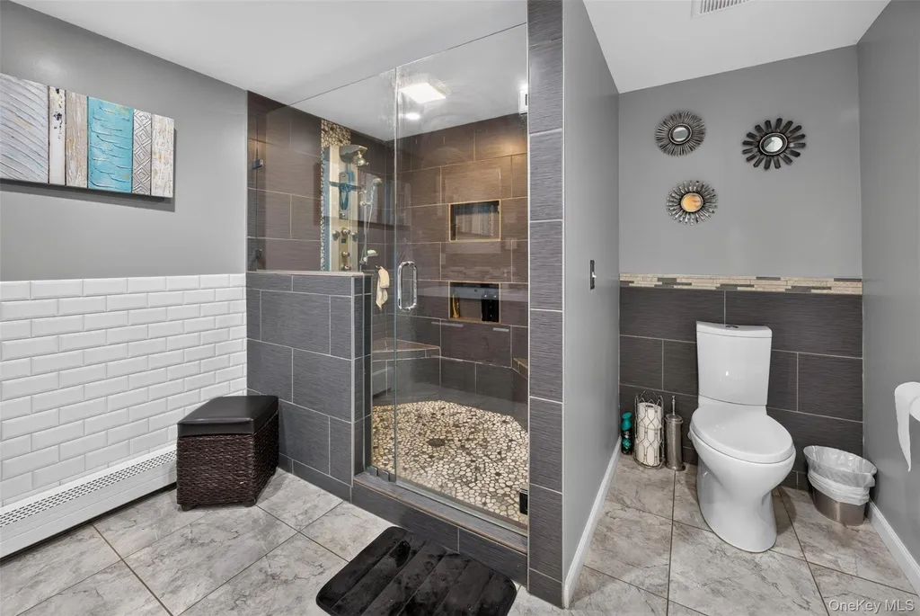 76 Surrey Road Chester NY 10918